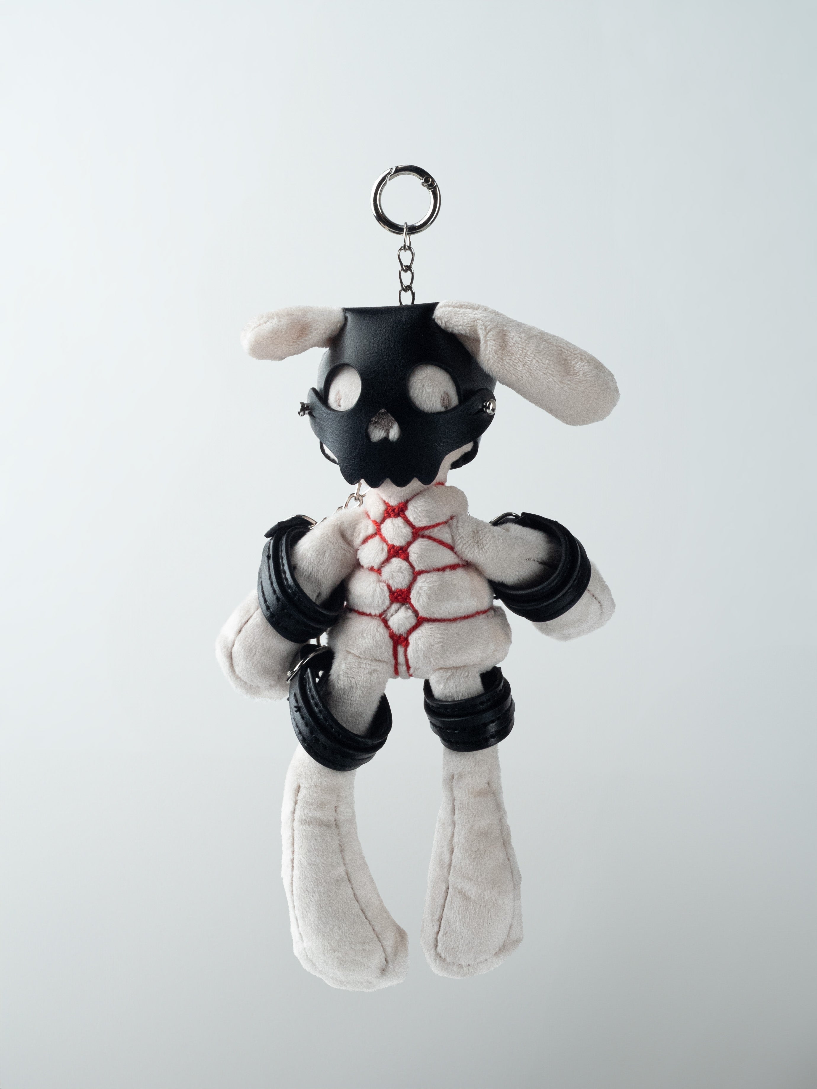 HARNESS BUNNY KEYCHAIN